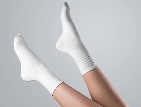 Seamless socks and protective shoe liners